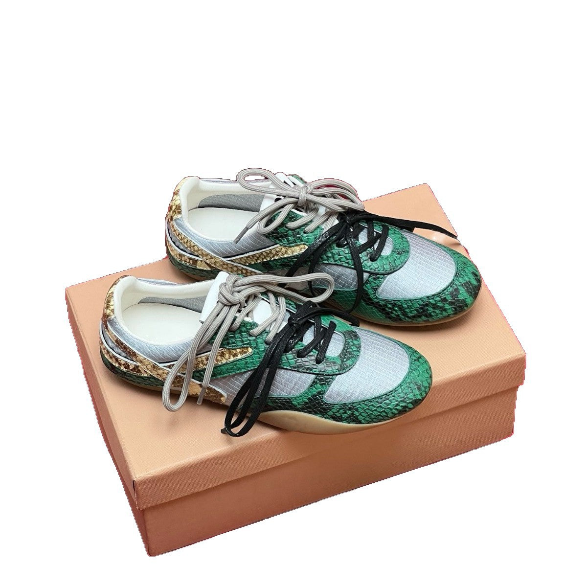Color-matched Dezhun women's shoes