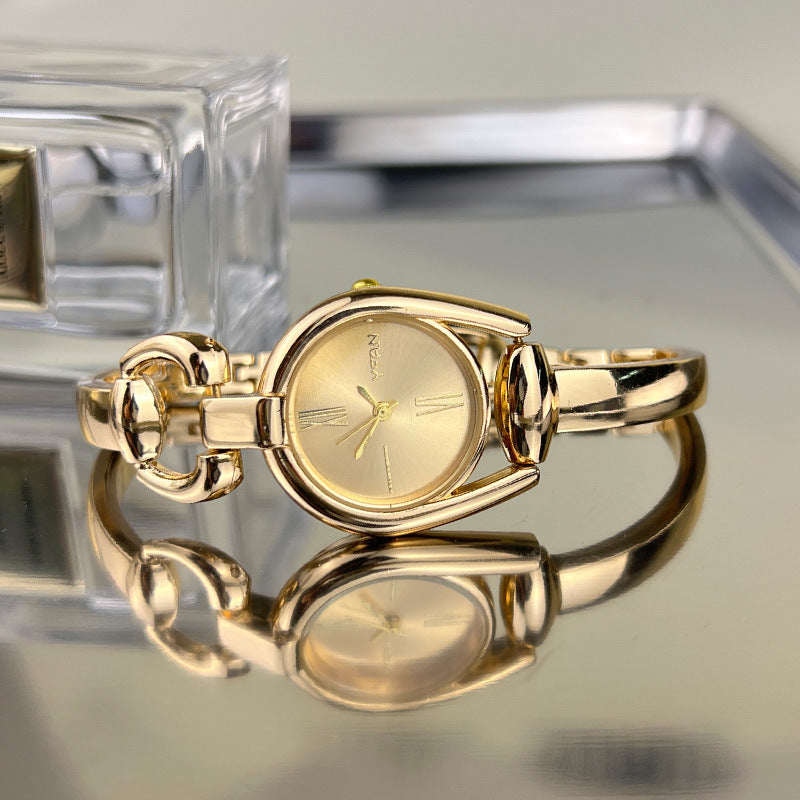 Vintage Button Bracelet Watch Fashion Quartz Women's Wristwatch.