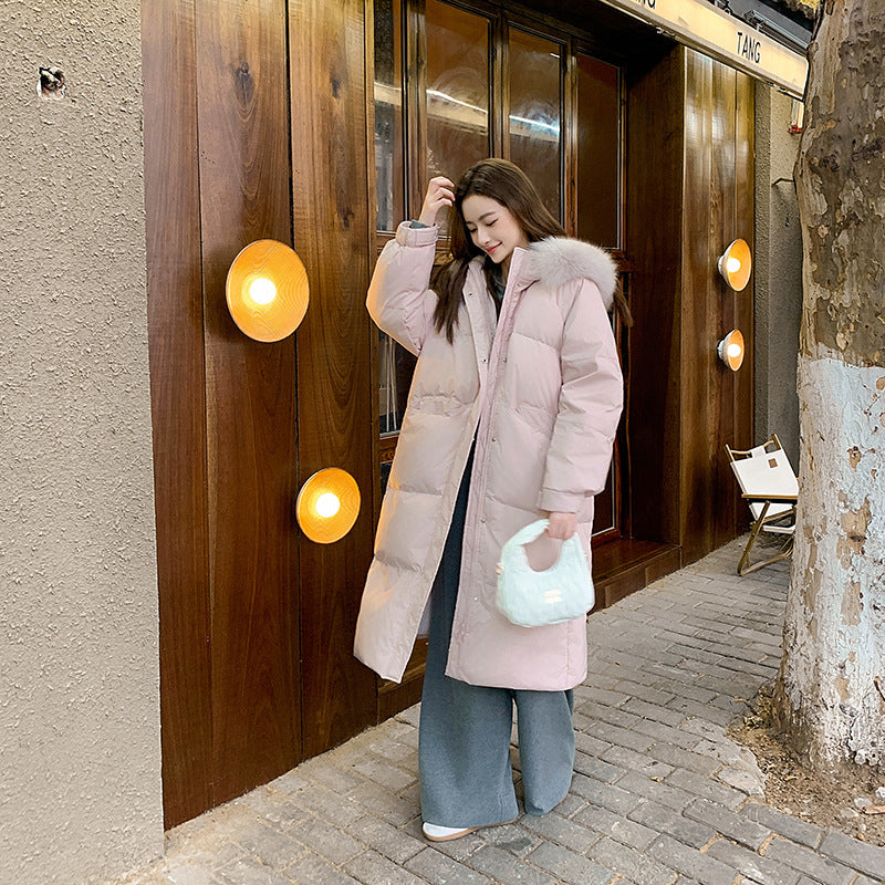 A long knee-length cotton-padded jacket
