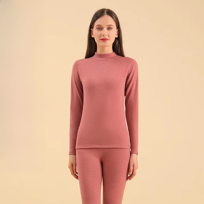 Men's thermal clothing is padded and thickened