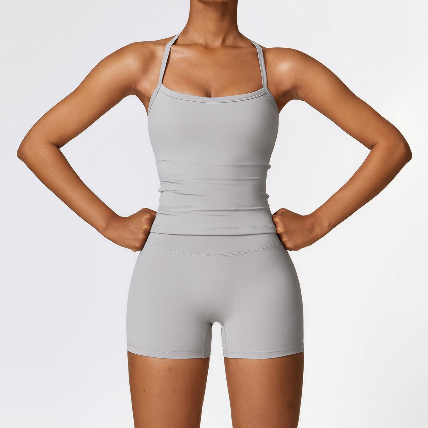 Tight-fitting yoga set