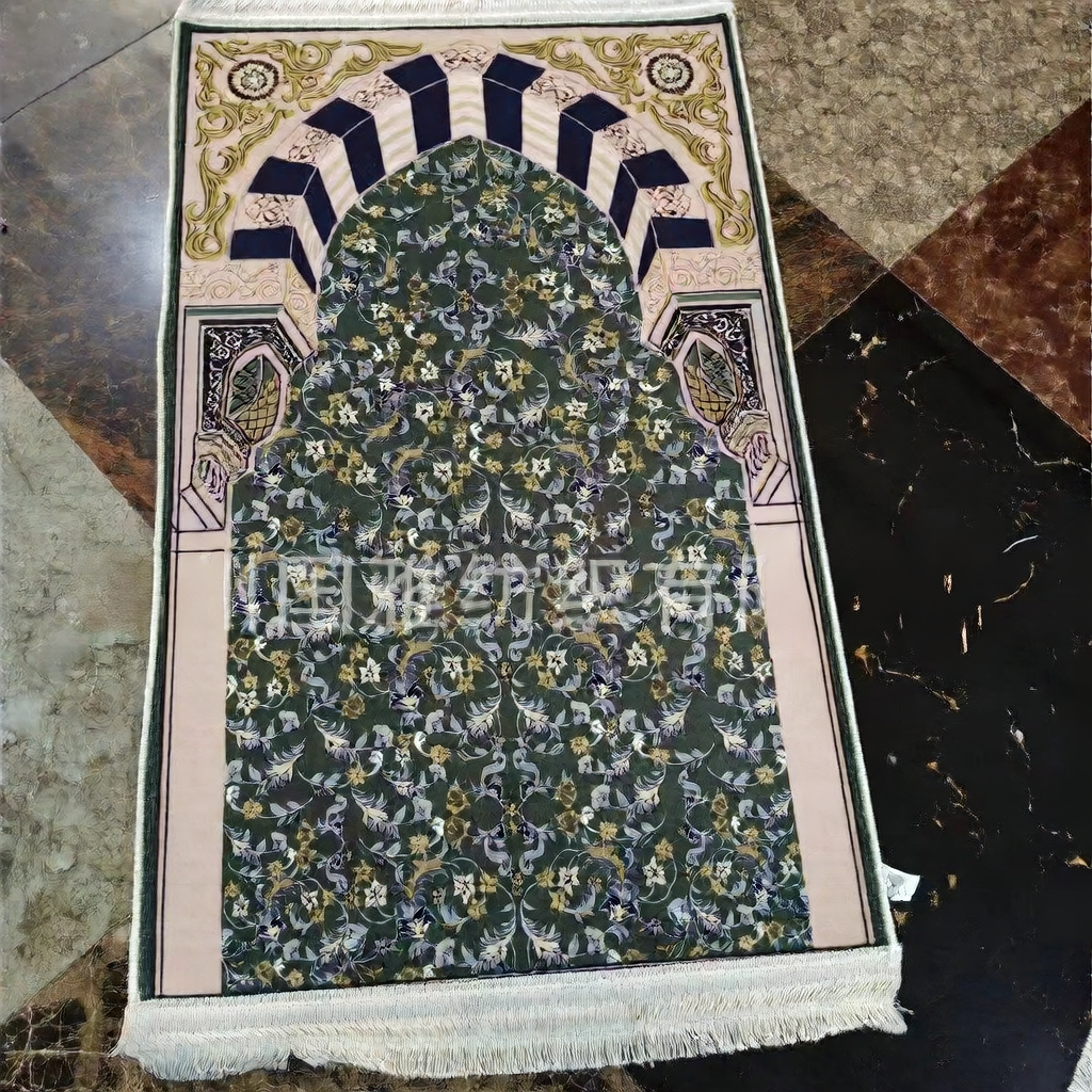 Velvet Printed Prayer Mat with Tassel, Portable and Washable