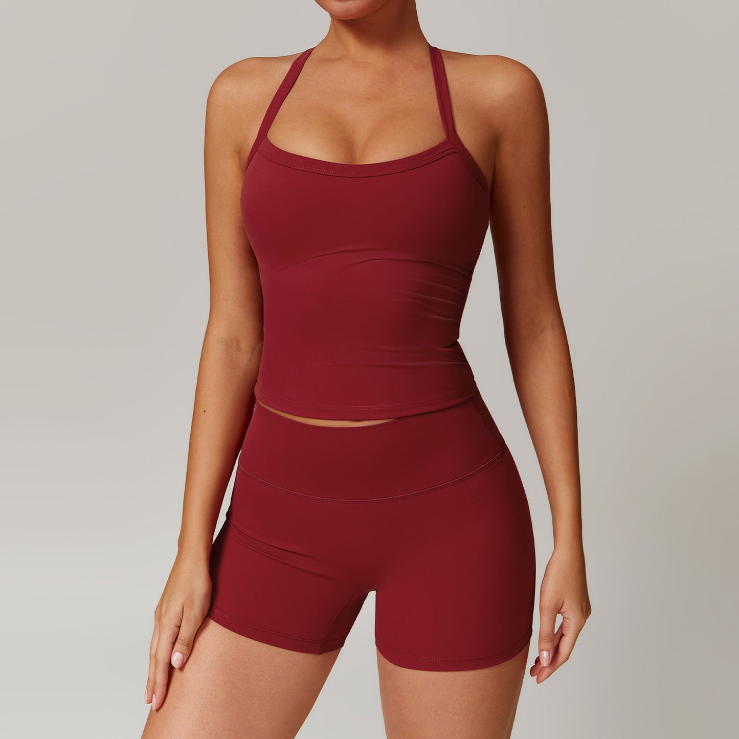 Tight-fitting yoga set