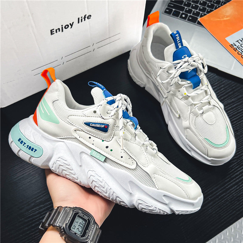 Young man's mesh casual shoes for outdoor activities