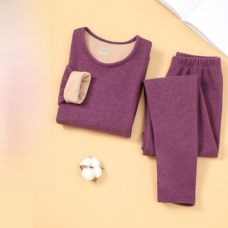 Men's thermal clothing is padded and thickened