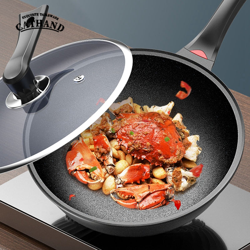 A flat-bottomed non-stick wok made of tourmaline
