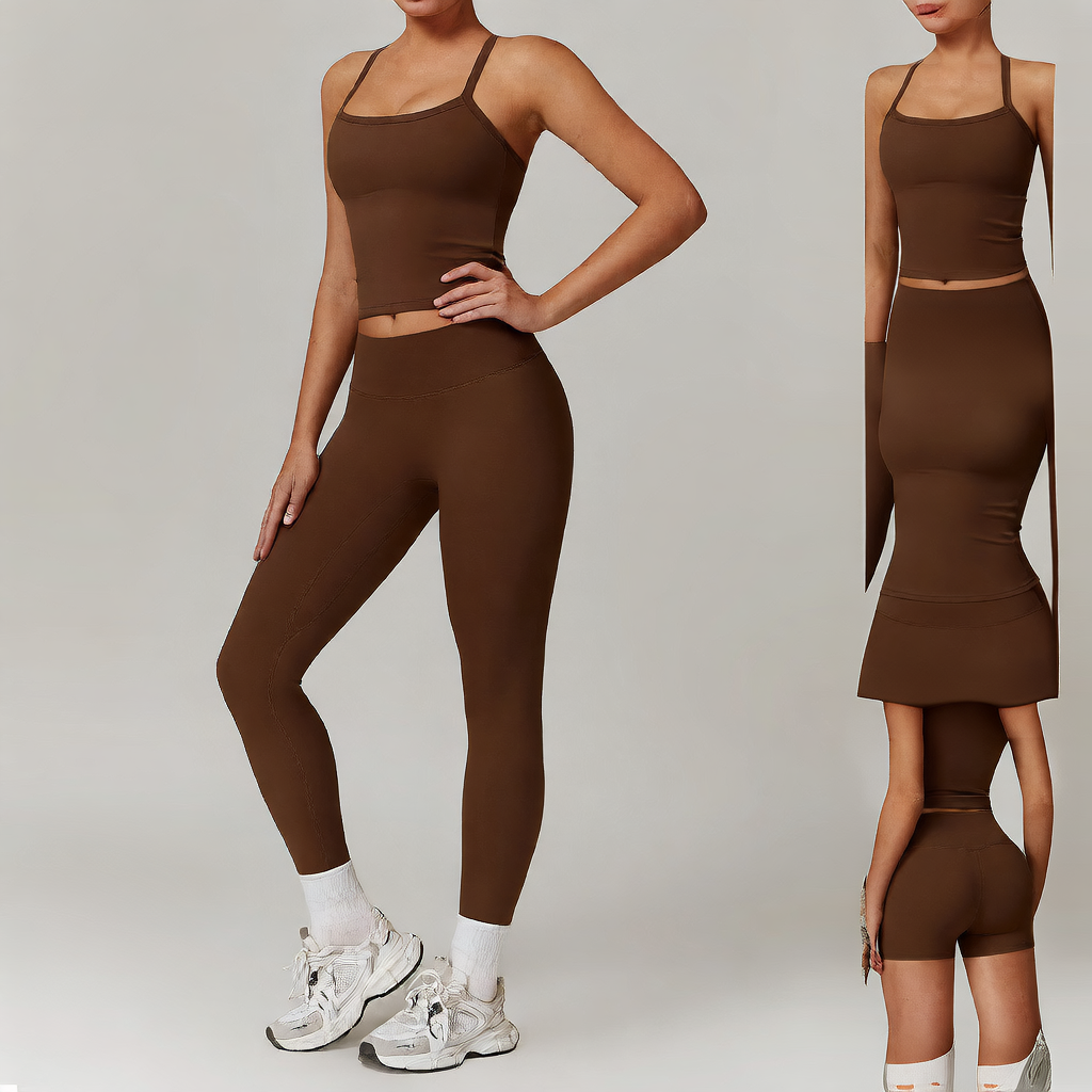 Tight-fitting yoga set