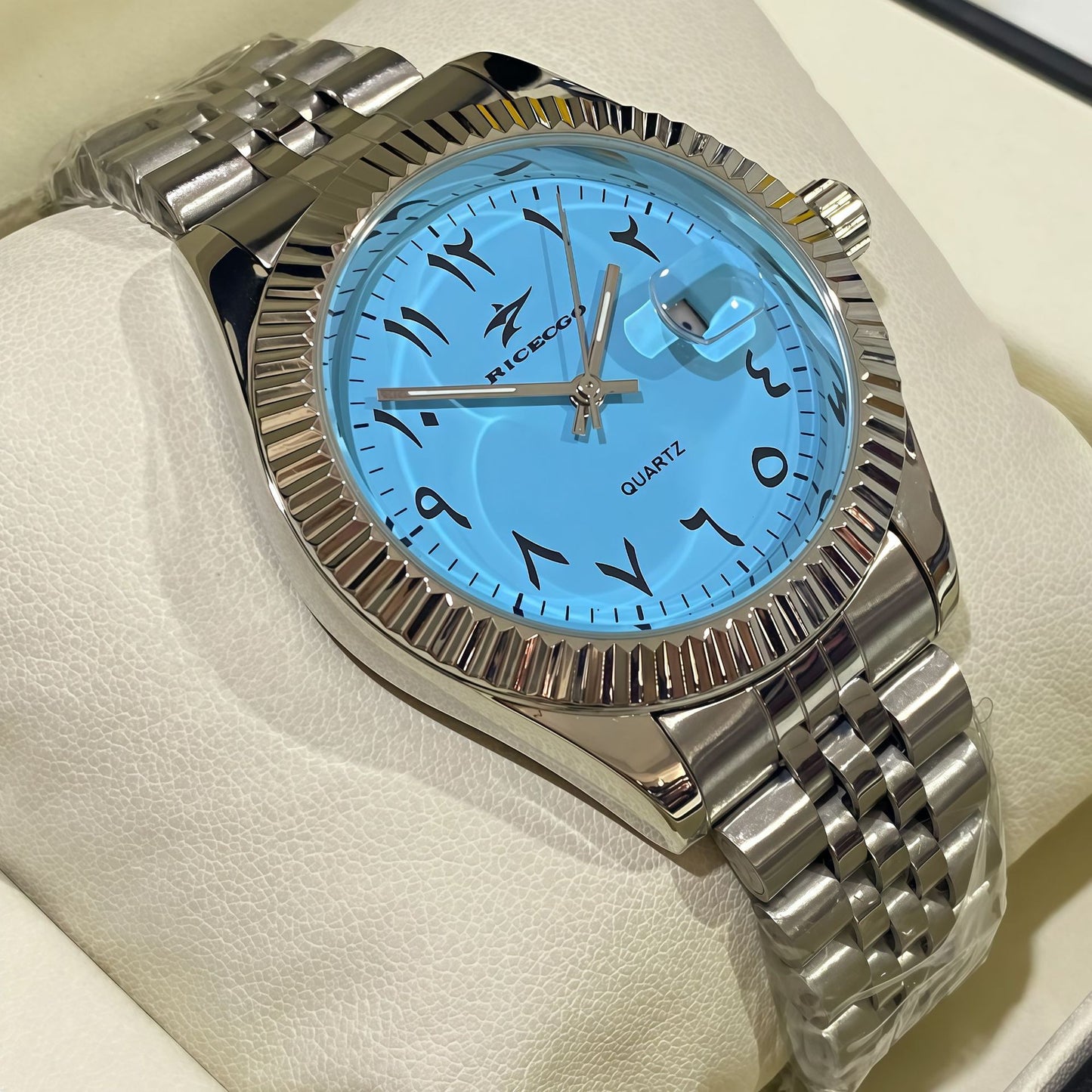 Waterproof Alloy Quartz Watch