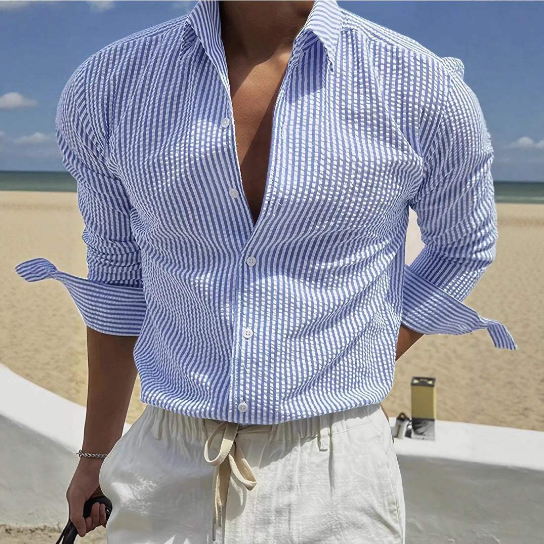 Striped cardigan with a turned-up collar and long sleeves